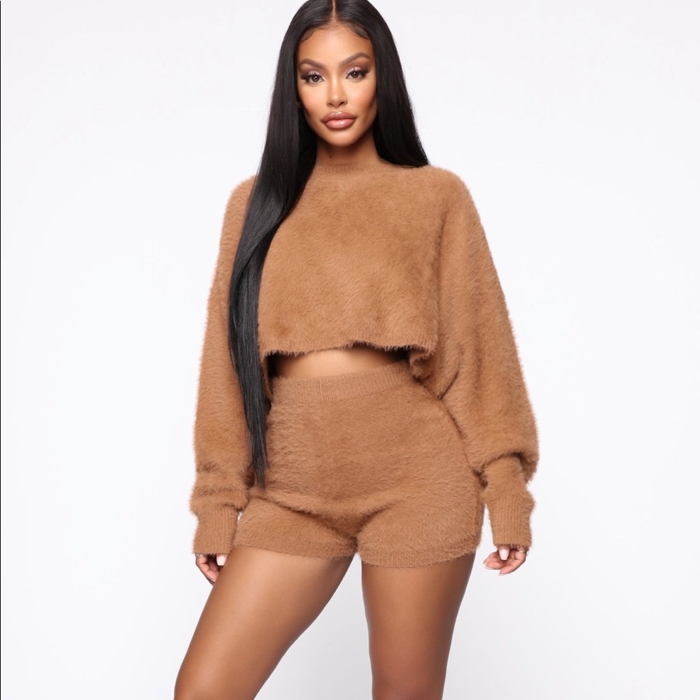 Felicia Fuzzy Short Set